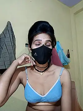 Snapshot of Hoty_girl_143 chatting on March 12, 7:24 am Hoty girl 143 online show from March 12, 7:24 am