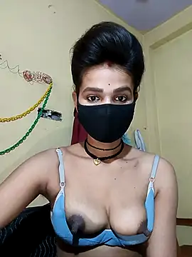 Snapshot of Hoty_girl_143 chatting on March 23, 4:05 am Hoty girl 143 online show from March 23, 4:05 am
