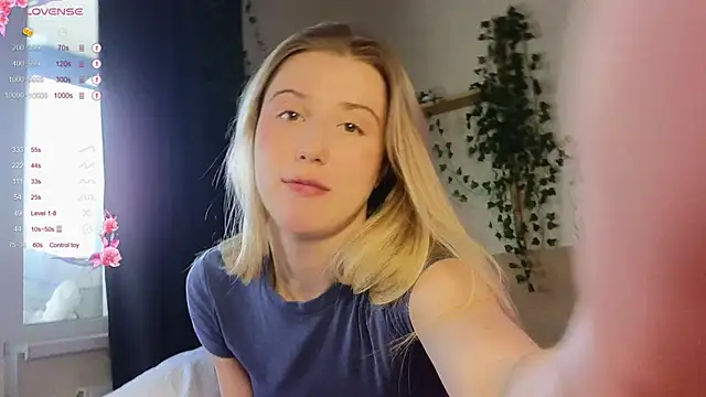 ArianaMur online show from March 23, 5:54 am