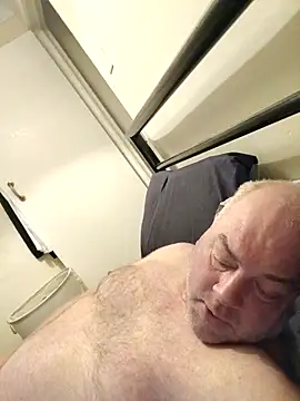 thank1973 online show from December 18, 1:39 pm