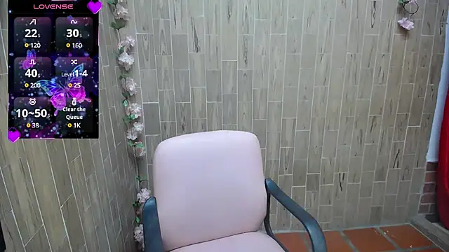 solyeria online show from March 17, 10:27 am