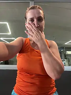 Snapshot of Bia_sexynovaes chatting on May 28, 7:00 pm Bia sexynovaes online show from May 28, 7:00 pm