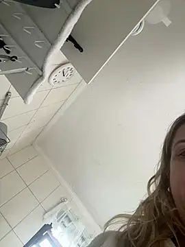 Bia sexynovaes online show from July 6, 1:30 pm
