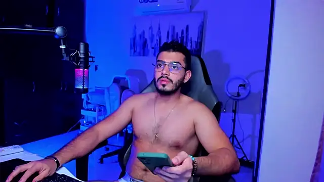 BrunoD31 online show from January 12, 4:29 am