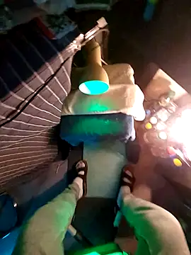 One Dave darbi96 online show from November 23, 3:56 pm