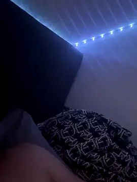 Snapshot of HornyTeenBoy62 chatting on November 2, 3:09 am HornyTeenBoy62 online show from November 2, 3:09 am