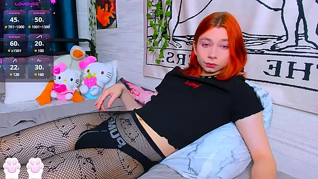 Snapshot of dani_murrr chatting on December 5, 12:30 am dani murrr online show from December 5, 12:30 am