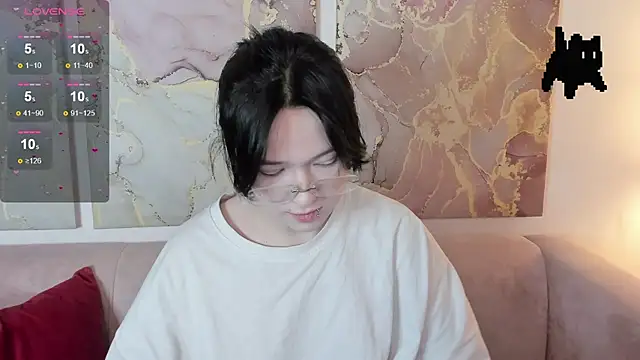 fiamoory online show from February 8, 1:20 am