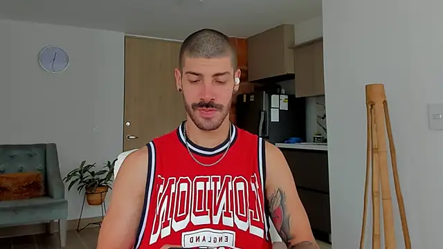 Guyinthemountain online show from January 29, 4:30 pm