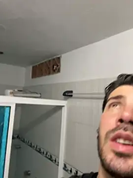 Guyinthemountain online show from April 16, 10:01 pm