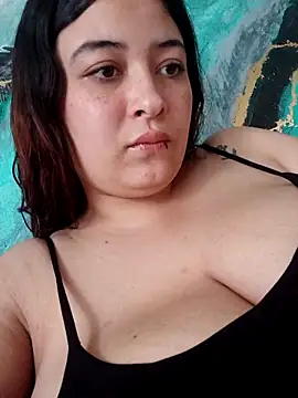 Snapshot of JulietaKane chatting on February 3, 9:20 pm JulietaKane online show from February 3, 9:20 pm