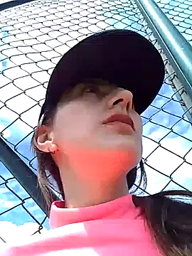  jade white  online show from February 22, 3:32 pm