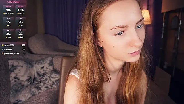 EsmaCarll online show from January 12, 2:24 am