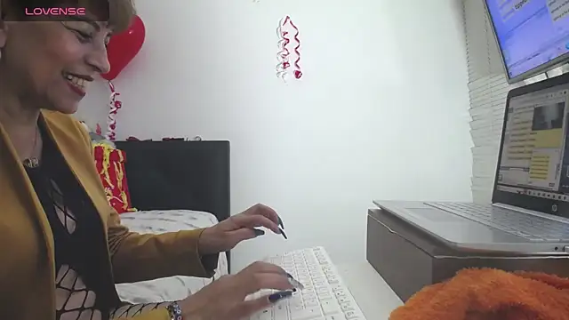 Angelina Stone 65 online show from February 14, 12:19 am