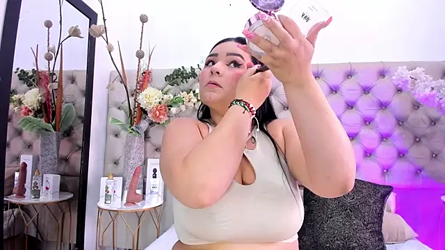 KatyaPittman online show from April 5, 8:50 pm