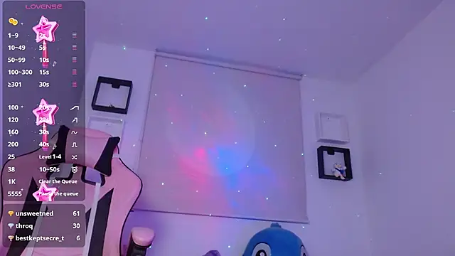 evie cloud online show from December 19, 6:56 am