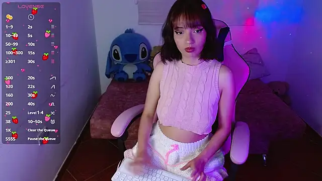 evie cloud online show from February 14, 1:02 am