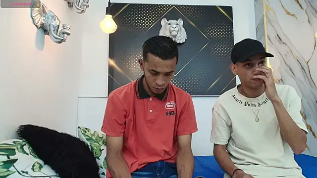 JordanAndAndrew online show from October 15, 7:58 pm