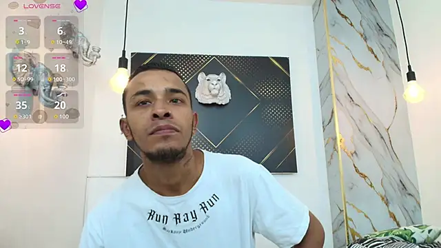 JordanAndAndrew online show from October 18, 7:58 pm