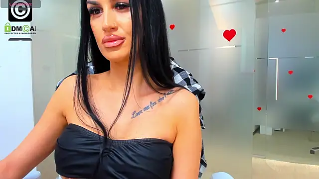 Queenrafaella online show from March 6, 1:18 pm