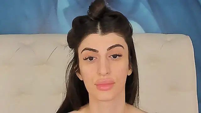 SkinnyDolly online show from December 15, 3:11 am