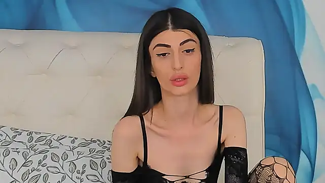 SkinnyDolly online show from May 24, 3:33 am