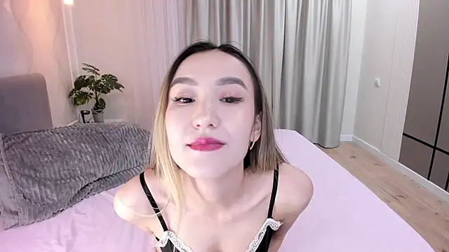 Hensuan online show from December 12, 4:21 pm