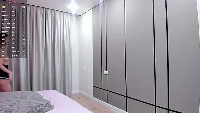 Hensuan online show from December 26, 3:59 am