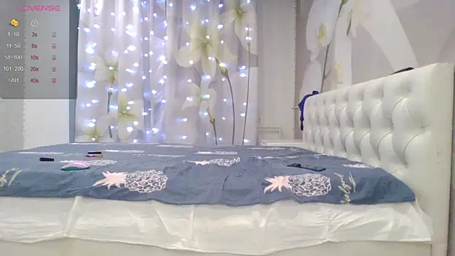 katerinapree online show from January 4, 8:37 pm