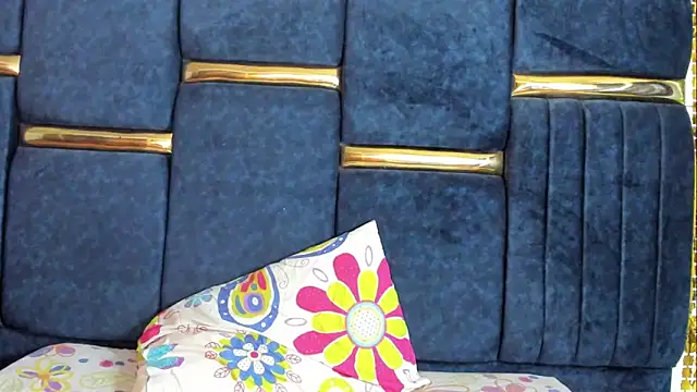 skaysanchez1 online show from November 21, 7:45 pm