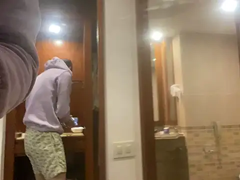 Snapshot of emylolo9 chatting on January 26, 11:39 am emylolo9 online show from January 26, 11:39 am