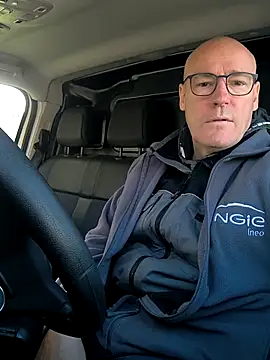 bogland33 online show from October 27, 11:36 am