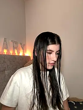 ARITOO  online show from November 16, 9:20 pm