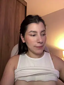 ARITOO  online show from April 16, 4:02 am