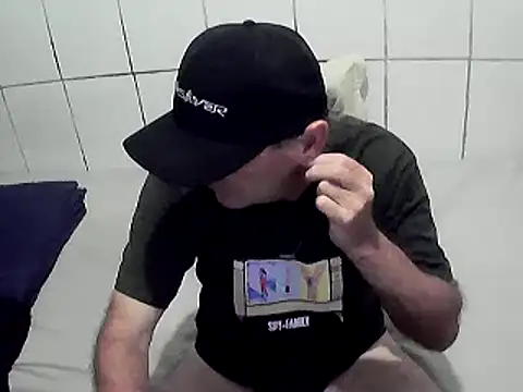 pierdona online show from March 4, 3:37 pm