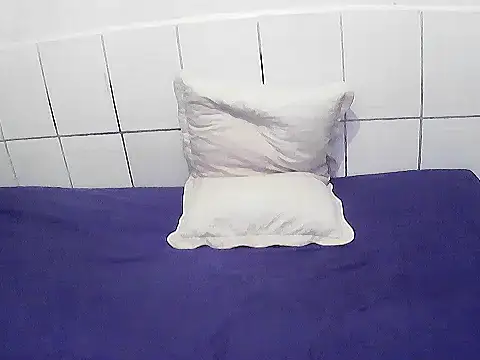 pierdona online show from February 7, 7:17 pm