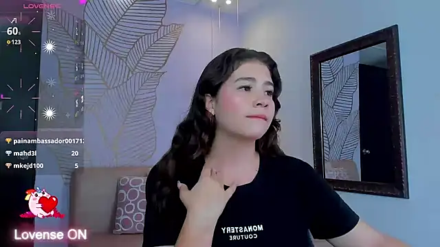 KarenPautt online show from January 11, 9:15 pm