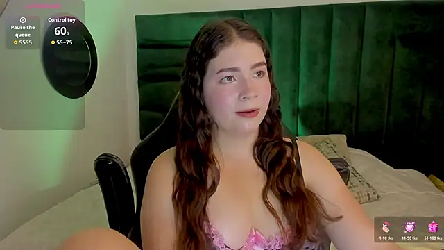 KarenPautt online show from February 28, 5:25 pm