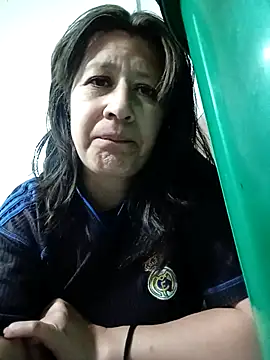 carolina linarez69 online show from May 15, 10:50 pm