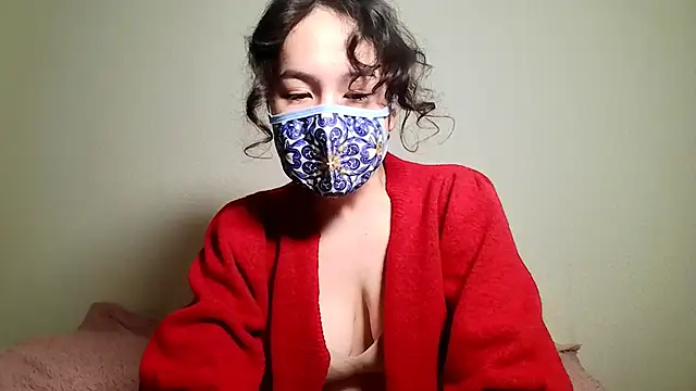 Snapshot of sweetyumyu chatting on December 6, 10:19 pm sweetyumyu online show from December 6, 10:19 pm