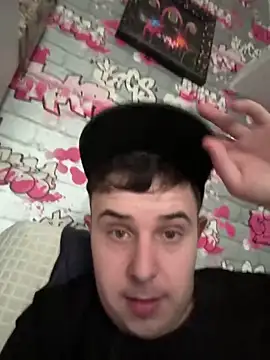 Y2S92 online show from March 8, 4:00 pm