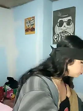 Snapshot of Elvishcassie_ chatting on February 8, 12:38 am Elvishcassie online show from February 8, 12:38 am