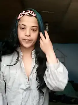 Snapshot of Elvishcassie_ chatting on January 15, 12:32 pm Elvishcassie online show from January 15, 12:32 pm