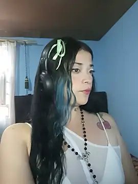 Elvishcassie  online show from May 21, 8:49 pm