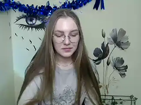 Snapshot of _AlMamiyy_ chatting on January 7, 3:35 am  AlMamiyy  online show from January 7, 3:35 am