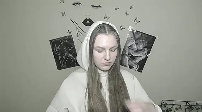 Snapshot of _AlMamiyy_ chatting on February 2, 4:32 pm  AlMamiyy  online show from February 2, 4:32 pm