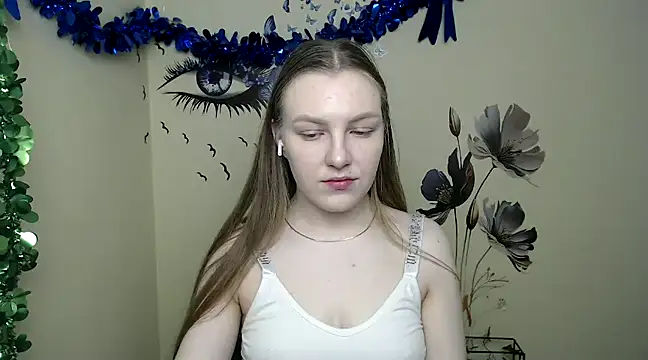 Snapshot of _AlMamiyy_ chatting on February 3, 1:30 pm  AlMamiyy  online show from February 3, 1:30 pm