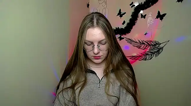 Snapshot of _AlMamiyy_ chatting on February 4, 10:21 am  AlMamiyy  online show from February 4, 10:21 am