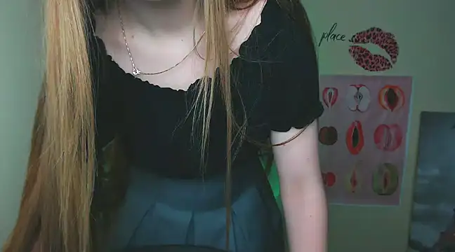 Snapshot of _AlMamiyy_ chatting on February 14, 1:45 am  AlMamiyy  online show from February 14, 1:45 am