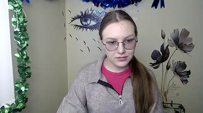 Snapshot of _AlMamiyy_ chatting on February 18, 7:54 am  AlMamiyy  online show from February 18, 7:54 am